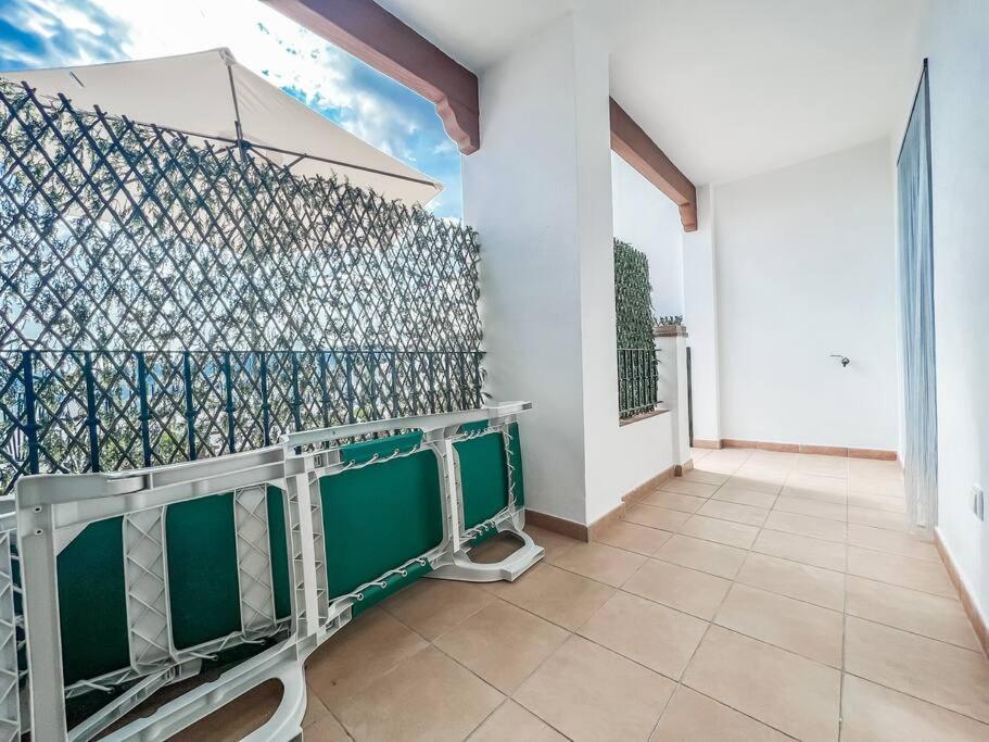Modern 2 Bed Apartment With Pool In ฟรีฮิเลียนา ภายนอก รูปภาพ