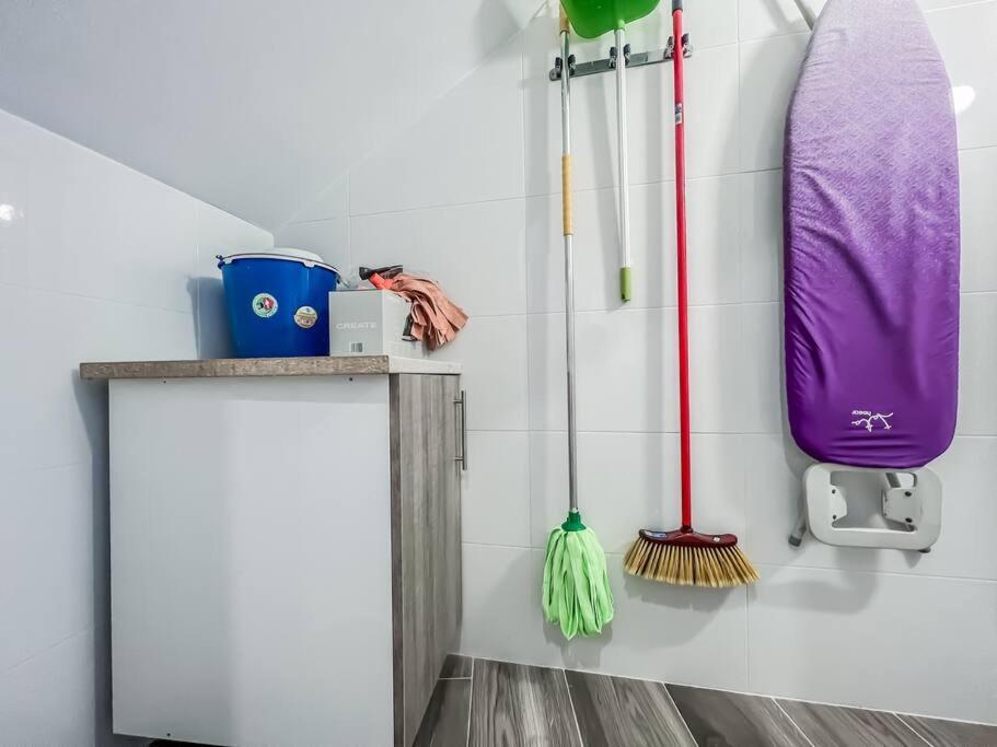 Modern 2 Bed Apartment With Pool In ฟรีฮิเลียนา ภายนอก รูปภาพ
