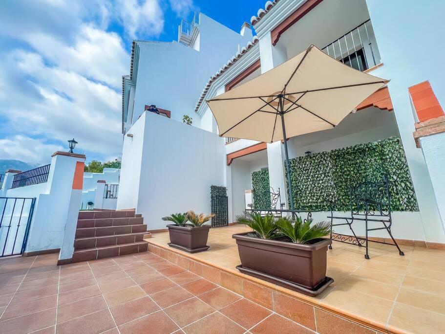 Modern 2 Bed Apartment With Pool In ฟรีฮิเลียนา ภายนอก รูปภาพ